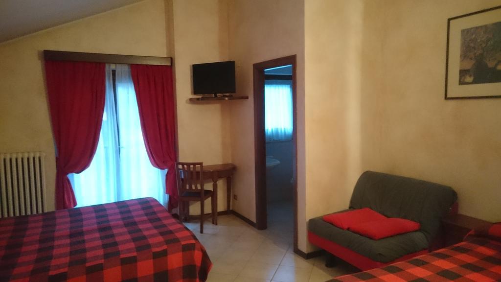 Hotel Al Caminetto Valtournenche Εξωτερικό φωτογραφία