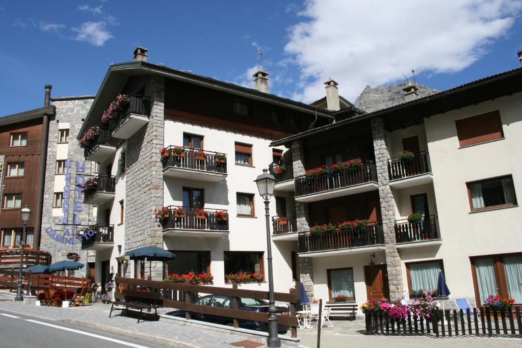 Hotel Al Caminetto Valtournenche Εξωτερικό φωτογραφία